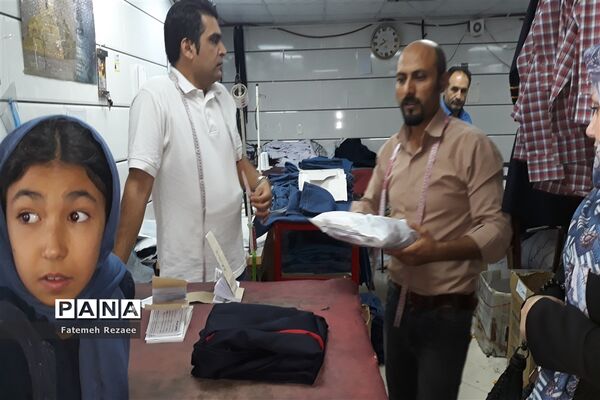 بازدید از فرایند تولید و ارائه لباس فرم مدارس