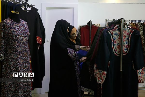 نمایشگاه زنان و تولید ملی