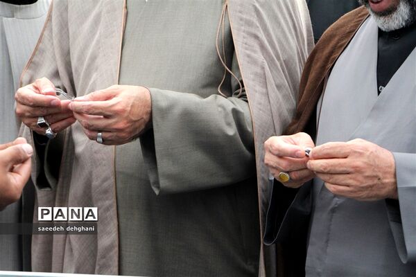 افتتاحیه  نمایشگاه ششمیم حسینی وخمیه معرفت