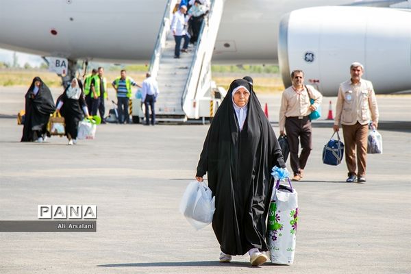 بازگشت حجاج آذربایجان غربی