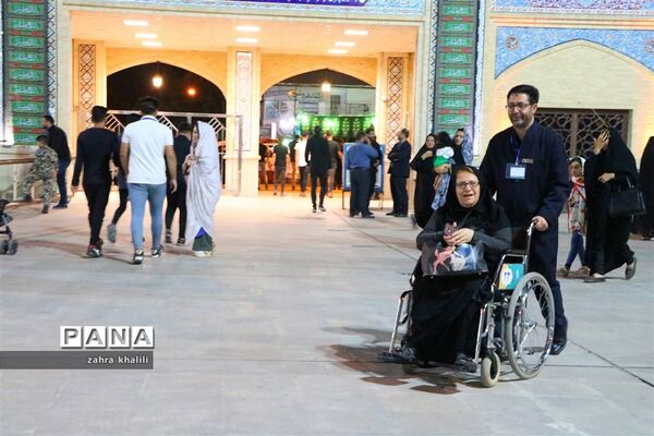 صد دل یک دله شد در عزای سرور و سالار شهیدان