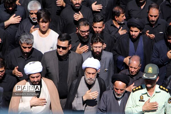 عزاداری هیات قشقایی‌های مقیم شیراز در ظهر تاسوعای حسینی