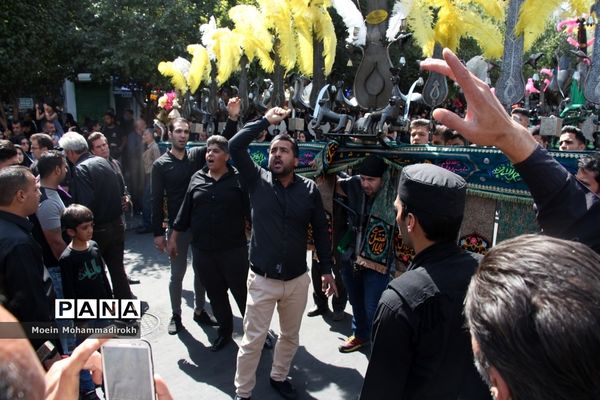 مراسم عزاداری روز تاسوعا در مشهد مقدس