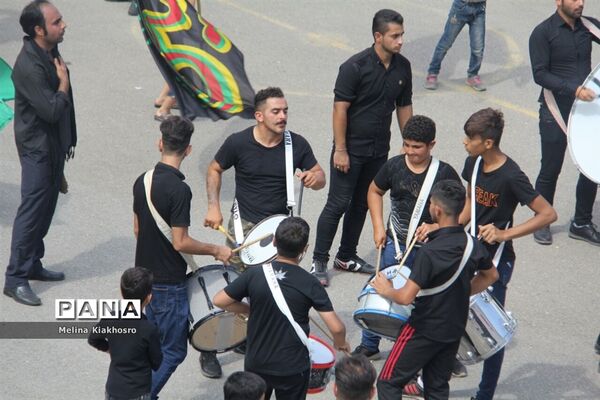عزاداری روز عاشورا در محمودآباد