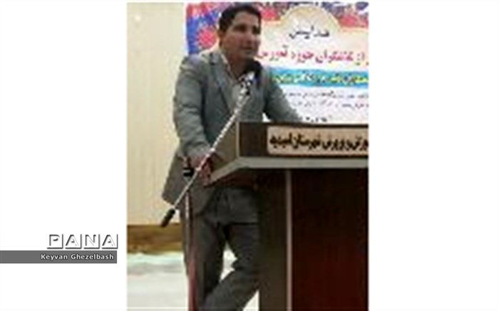 برگزاری نشست شورای آموزش و پرورش شهرستان امیدیه با موضوع پروژه مهر ۹۸