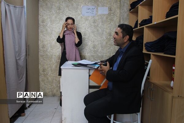 بازدید از فرایند تولید و ارائه لباس فرم مدارس در بجنورد