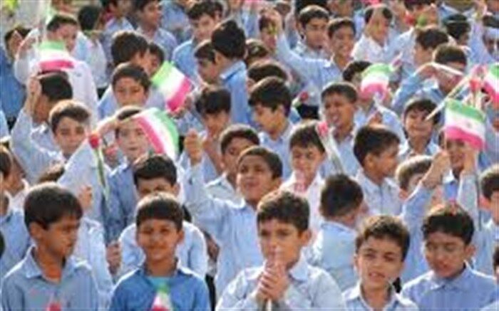 ثبت نام بیش از 300هزار دانش آموزثبت نام شدند