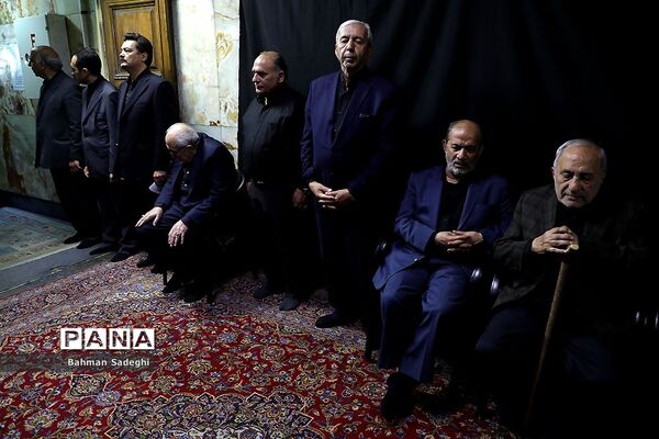 تشییع پیکر مرحوم اسدالله عسگراولادی