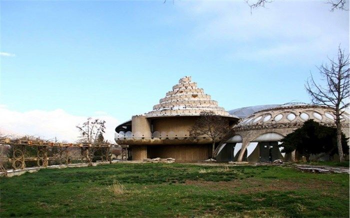 27 هکتار از فضای سبز کاخ مروارید احیاء شد