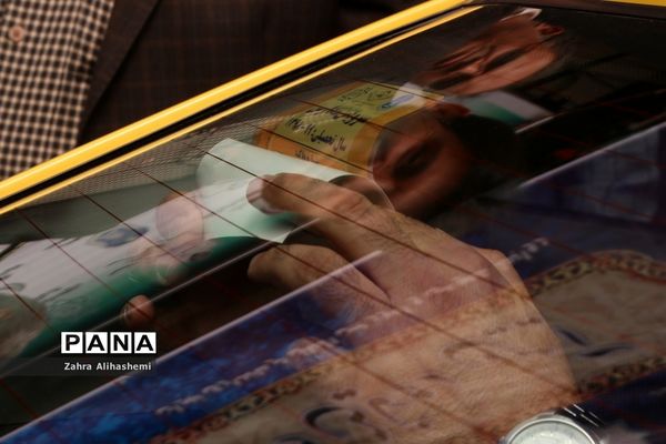 آیین رونمایی و الصاق نمادین برچسب سرویس مدارس شهر تهران