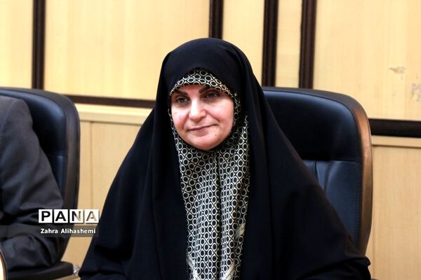جلسه روسای مناطق 19 گانه آموزش و پرورش شهر تهران