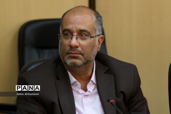 جلسه روسای مناطق 19 گانه آموزش و پرورش شهر تهران