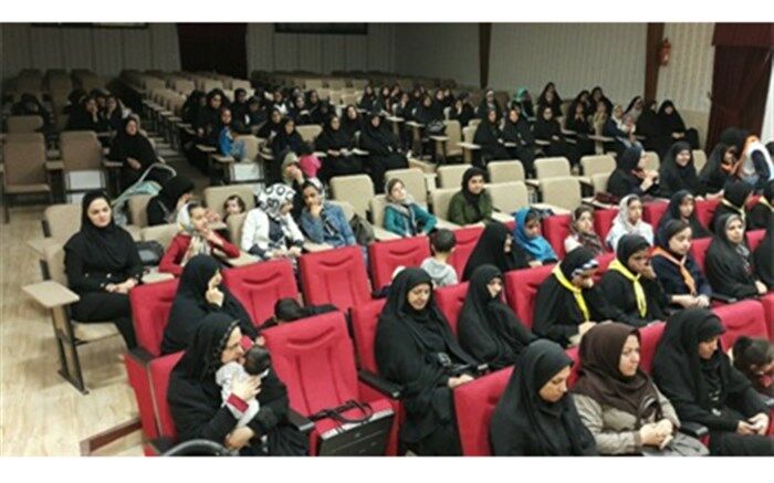 اجتماع زینبیون در نیشابور با حضور دانش آموزان این شهرستان برگزار شد