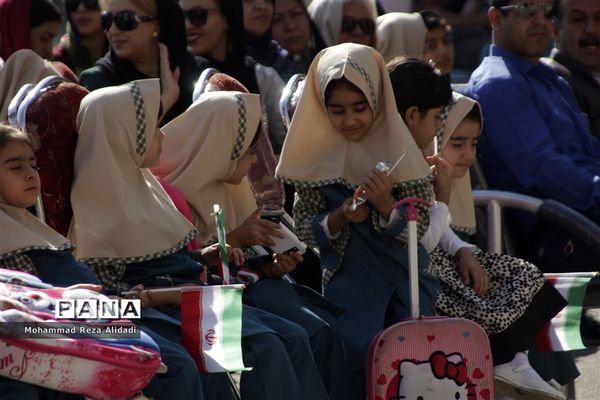 آیین استانی زنگ شکوفه‌ها در شیراز