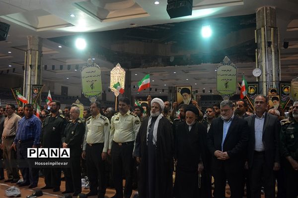 مراسم لبیک یا خامنه‌ای در شهرستان بیرجند