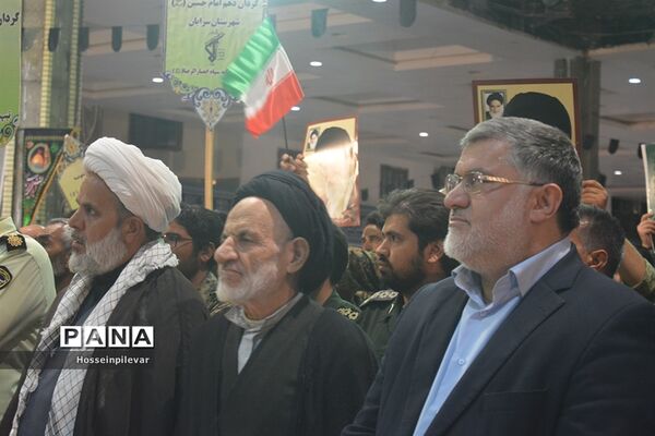 مراسم لبیک یا خامنه‌ای در شهرستان بیرجند