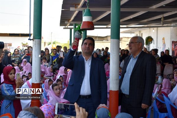 برگزاری آیین شکوفه‌های حسینی در امیدیه