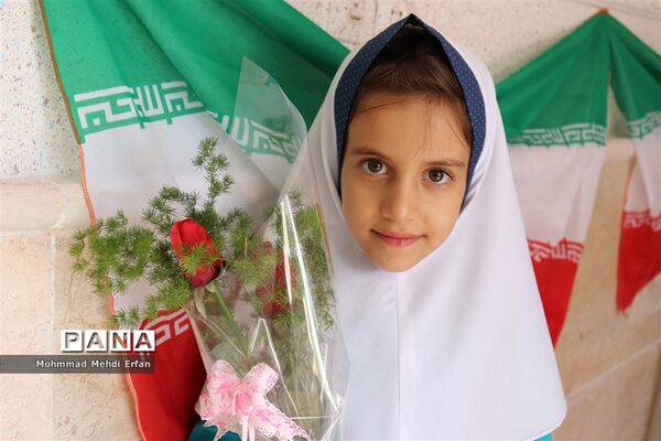 برگزاری جشن روز شکوفه ها در آباده