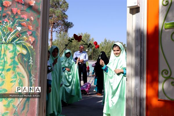 برگزاری جشن روز شکوفه ها در آباده