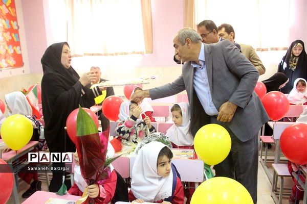 مراسم جشن شکوفه‌ها و غنچه‌ها در تبریز