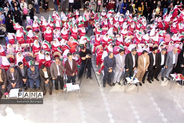 مراسم جشن شکوفه‌ها و غنچه‌ها در تبریز