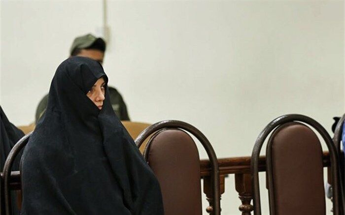 وکیل مدافع شبنم نعمت زاده‌: موکلم آمادگی دارد تمام ضرر و زیان‌ها را جبران کند