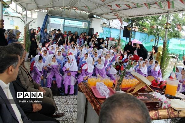 جشن شکوفه‌ها در محمودآباد