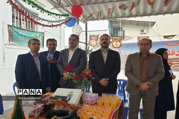 جشن شکوفه‌ها در محمودآباد