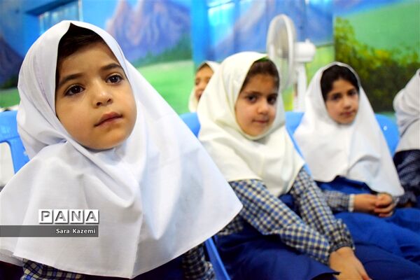 جشن شکوفه ها در آبادان