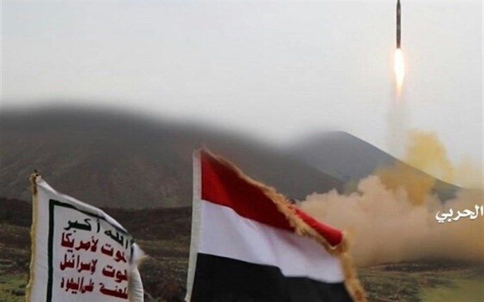 توقف پروازها در فرودگاه دبی؛ شلیک دو موشک زلزال به مواضع متجاوزان