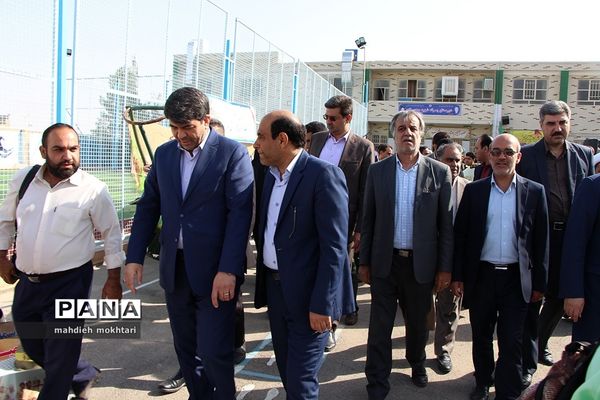 طنین زنگ مهر و مقاومت در مدارس یزد