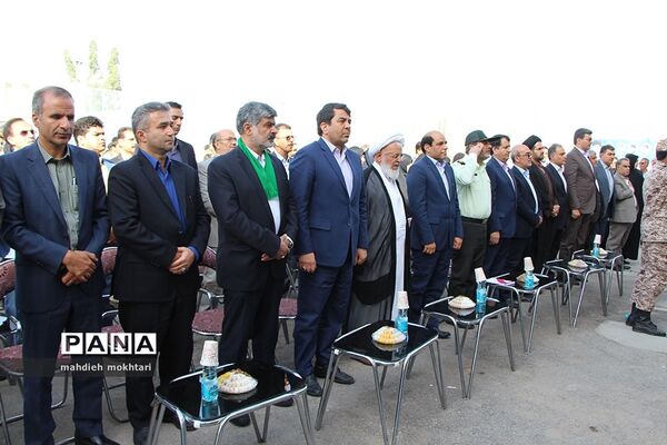 طنین زنگ مهر و مقاومت در مدارس یزد