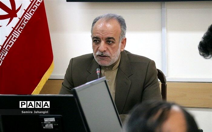 مدیرکل آموزش و پرورش خراسان جنوبی  : 180 هزار دانش آموز استان  خراسان جنوبی سال تحصیلی را آغاز کردند