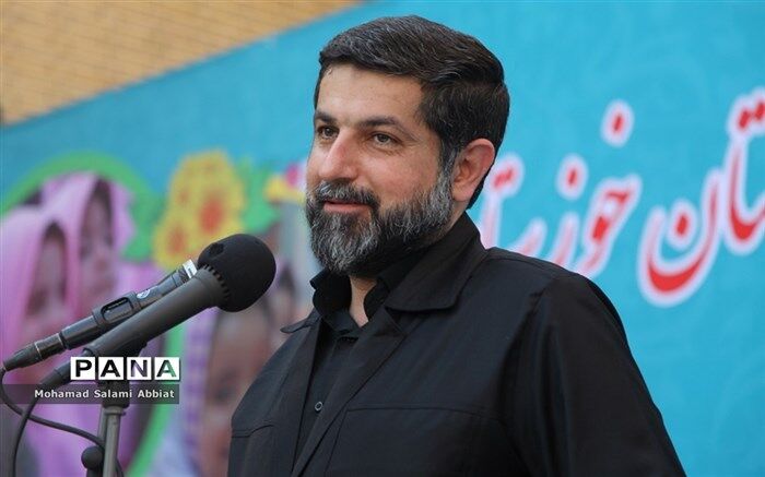  لزوم گسترش آموزش های فنی و حرفه ای در راستای تحقق شعار سال مقام رهبری