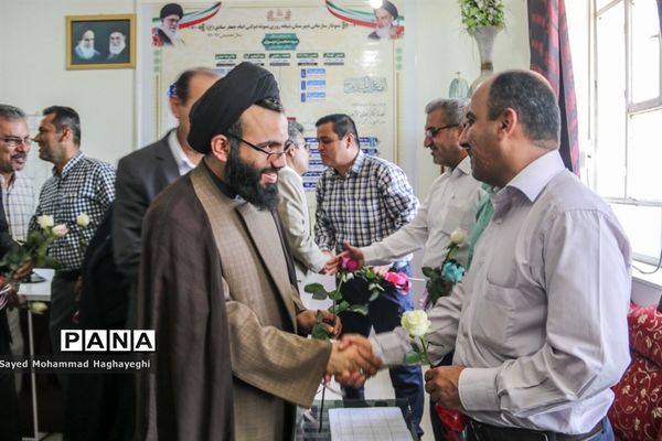 زنگ بازگشایی  مدارس در لامرد