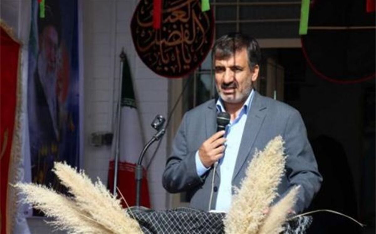 آموزش و پرورش کلید فتح آینده است/ دفاع مقدس راه ایستادگی و مقاومت را به ما نشان داد