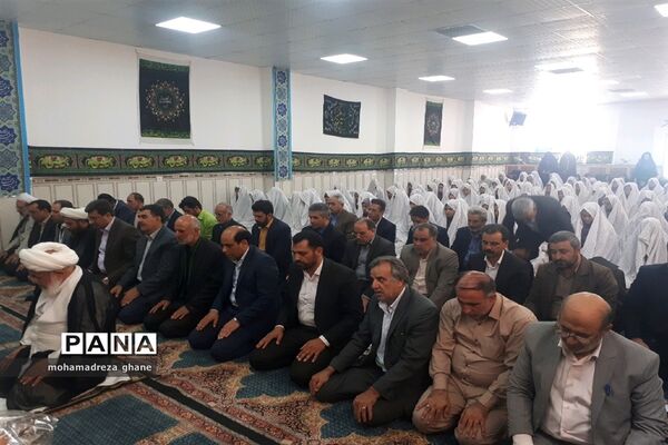 طنین بانگ توحید درمدارس یزد