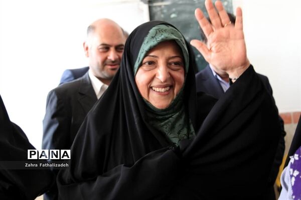 مراسم آغاز سال تحصیلی جدید در آموزشگاه فضیلت ناحیه یک بهارستان