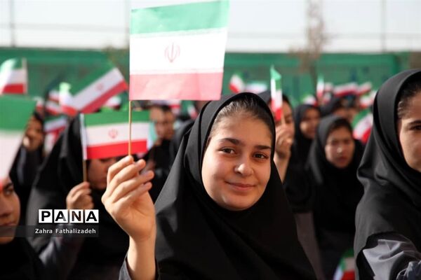 مراسم آغاز سال تحصیلی جدید در آموزشگاه فضیلت ناحیه یک بهارستان