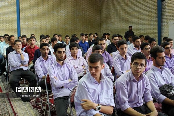 آیین نمادین زنگ مهر و مقاومت در دبیرستان محمد رسول الله سمنان-1