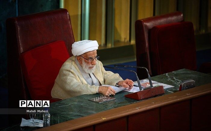 جنتی: بی‌تعارف به مدیران فعلی هیچ امیدی ندارم