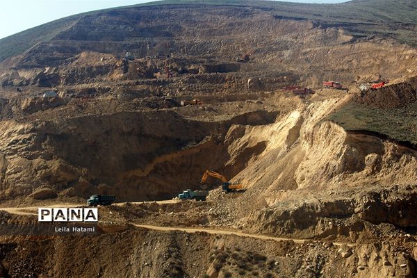 بازدید استاندار آذربایجان شرقی از مجتمع مس سونگون