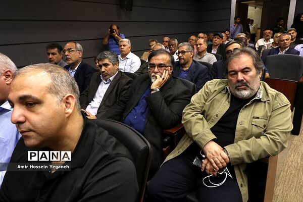 محفل انس با یاران دفاع مقدس