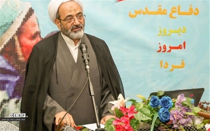 ذوعلم: انقلاب اسلامی دفاع از استقلال، معنویت، عقلانیت، عزت و ارزش‌های انسانی بود