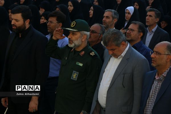 تشیع پیکر شهید گمنام در صبحگاه مشترک بسیج فرهنگیان تهران