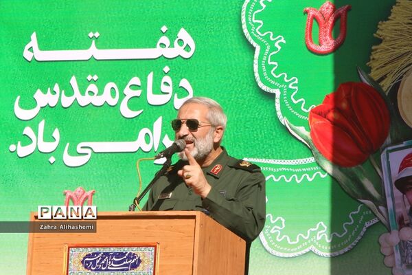 تشیع پیکر شهید گمنام در صبحگاه مشترک بسیج فرهنگیان تهران