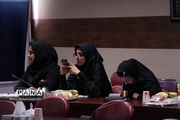 نشست خبری مدیر‌کل آموزش و پرورش استان خراسان رضوی به مناسب آغاز سال تحصیلی جدید