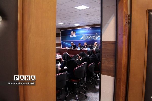 نشست خبری مدیر‌کل آموزش و پرورش استان خراسان رضوی به مناسب آغاز سال تحصیلی جدید