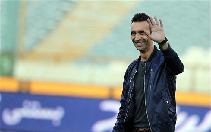 رضا عنایتی از سرمربیگری قشقایی استعفا کرد