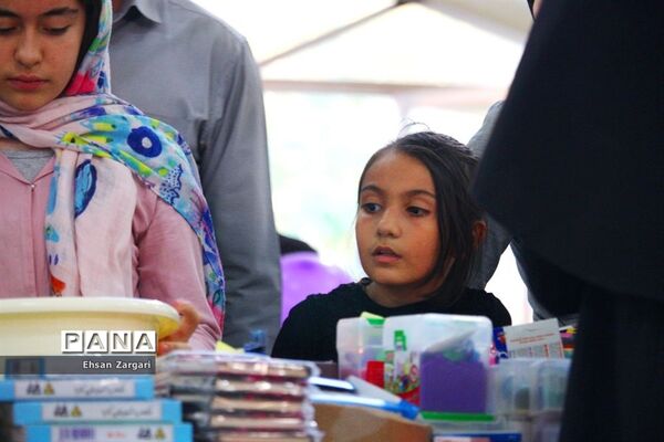 نمایشگاه فروش پاییزه در تبریز